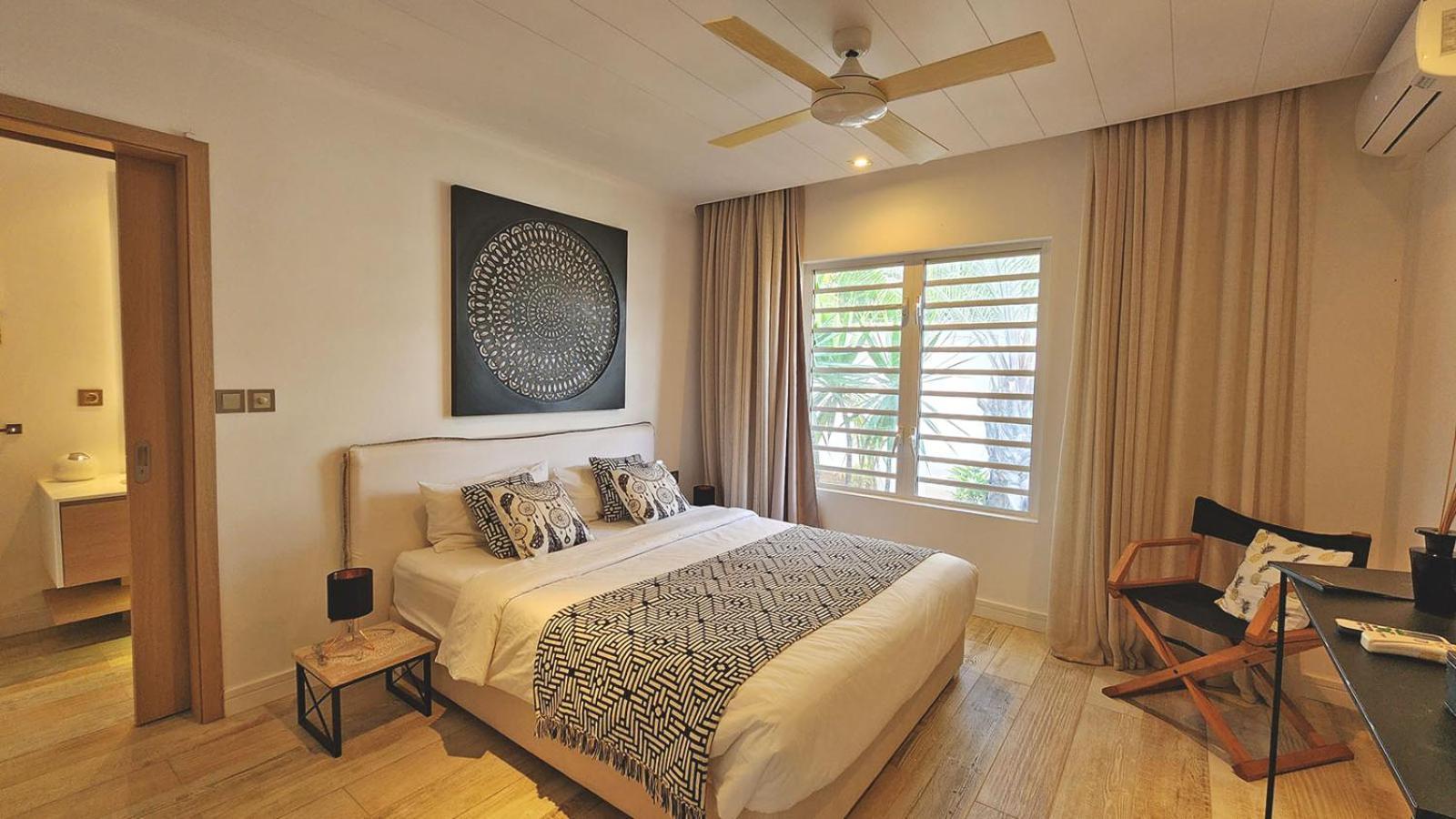 Clos Du Littoral By Fine & Country فيلة