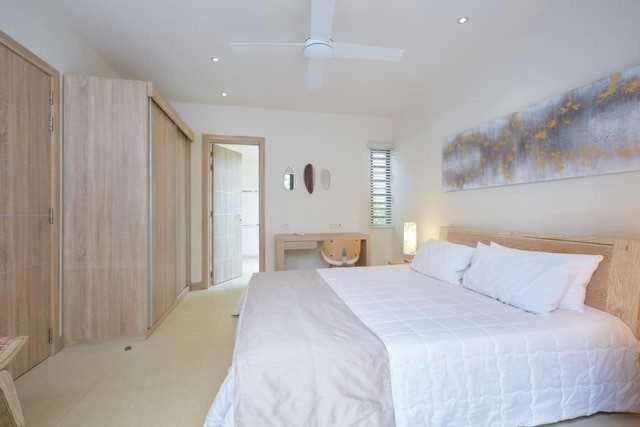 Clos Du Littoral By Fine & Country غراند بايَ