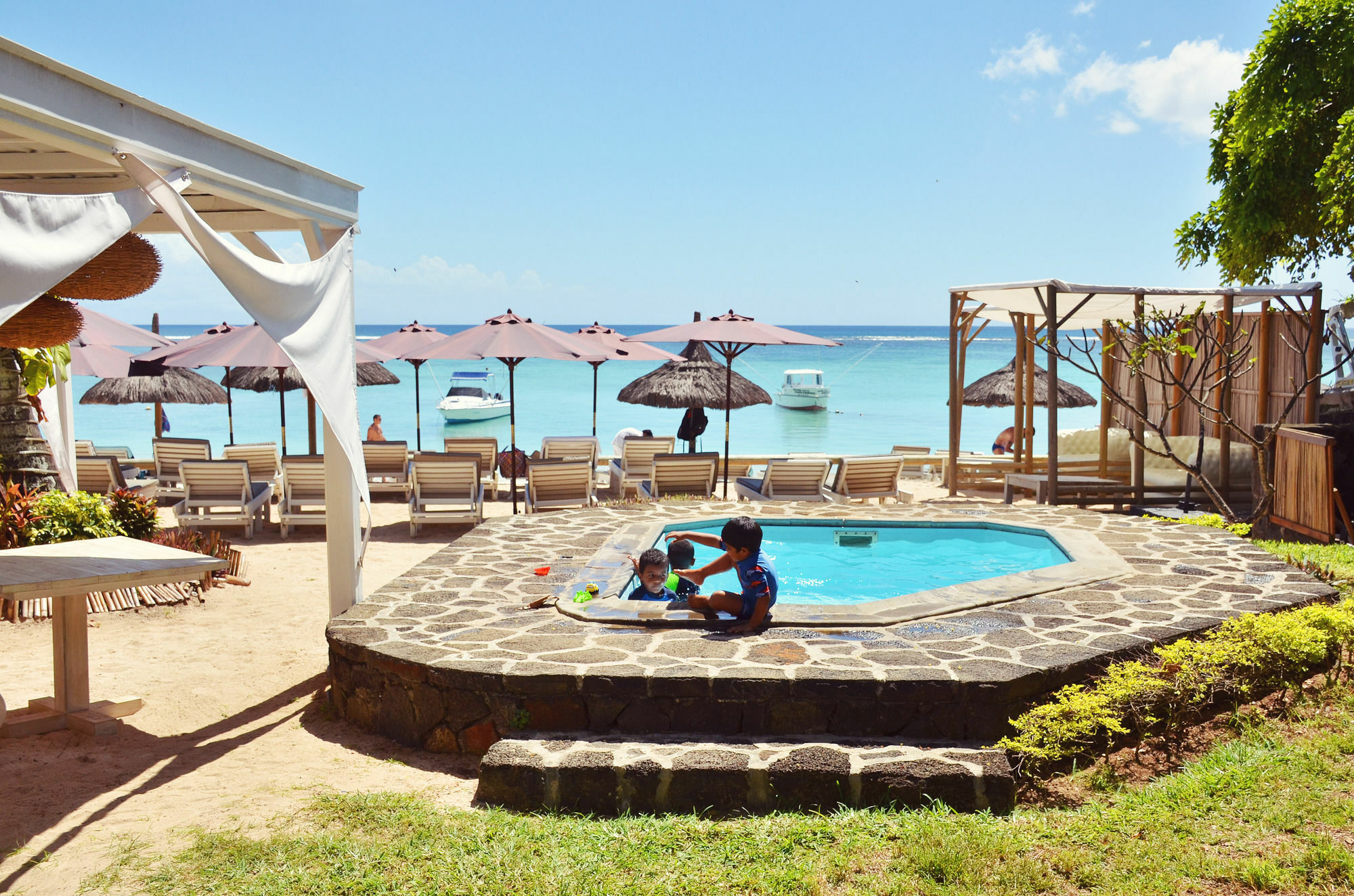 Clos Du Littoral By Fine & Country فيلة *